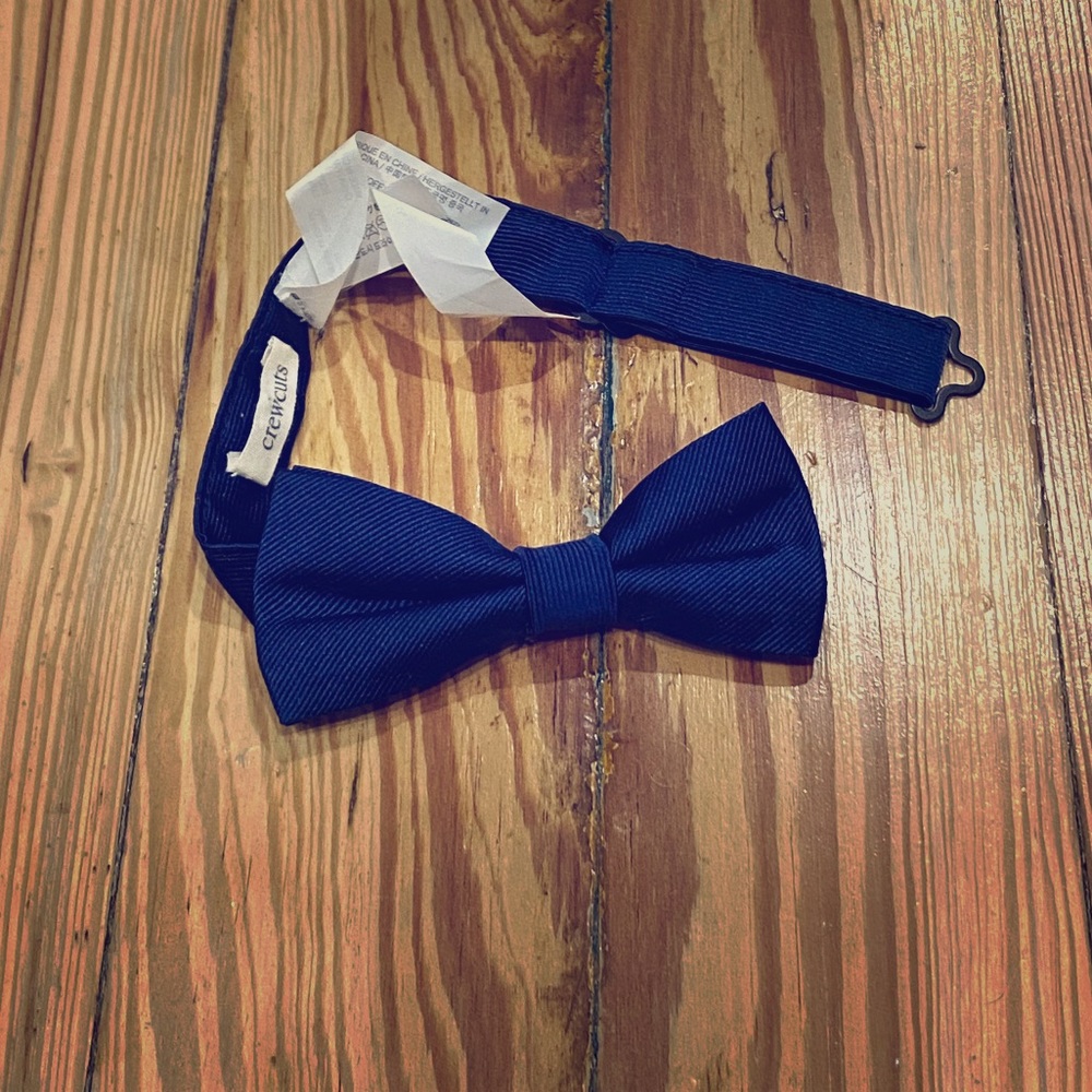 J. Crew Navy Silk Bow Tie - like new